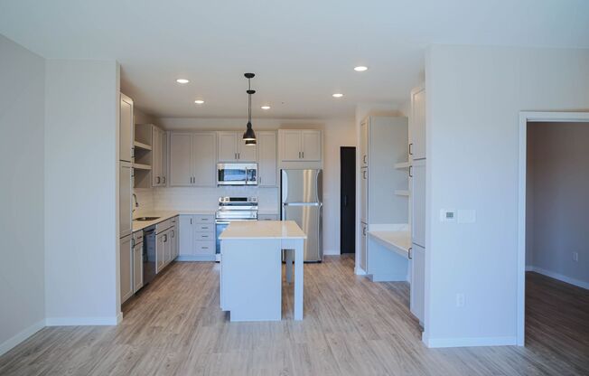 1 bed, 1 bath, 738 sqft, $1,600, Unit 209