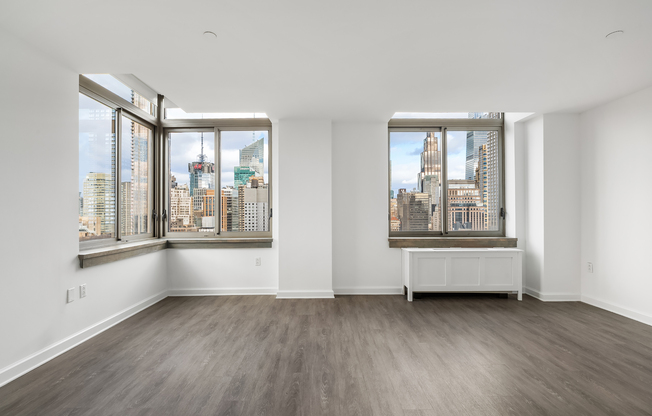 Studio, 1 bath, $4,000, Unit PHA