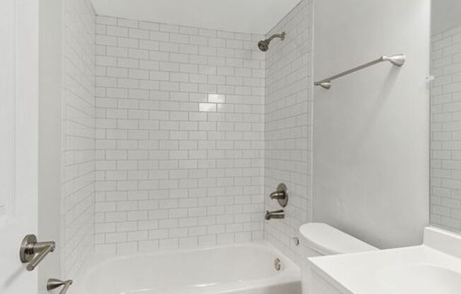 1 bed, 1 bath, $1,299, Unit 2