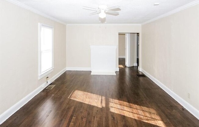 191 ELEANOR ST SE
