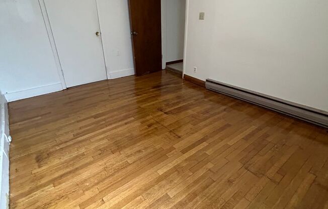 1 bed, 1 bath, $825, Unit 830