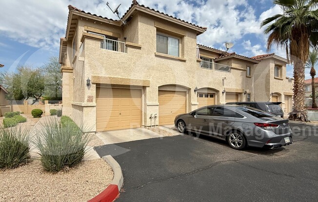 3 beds, 2 baths, 1,393 sqft, $2,599, Unit 212