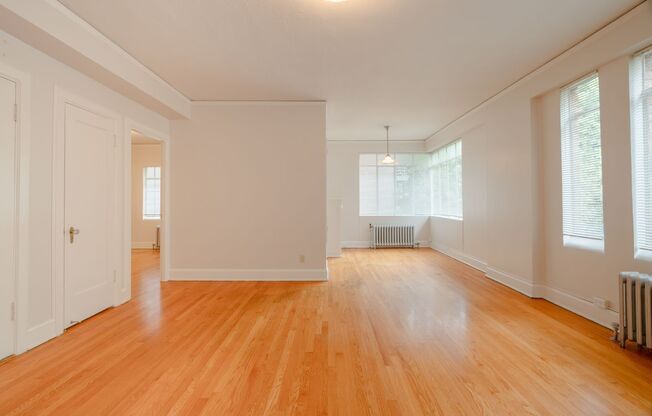 2 beds, 1 bath, 825 sqft, $1,930, Unit 401