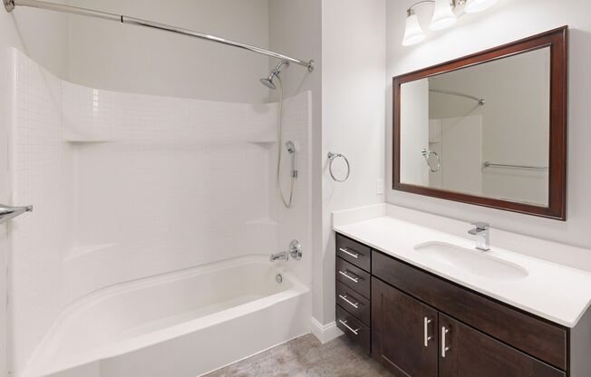 1 bed, 1 bath, 775 sqft, $2,295, Unit 2305