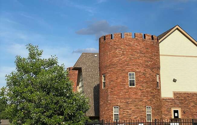 Abbey Court Apartments in Evansville, IN