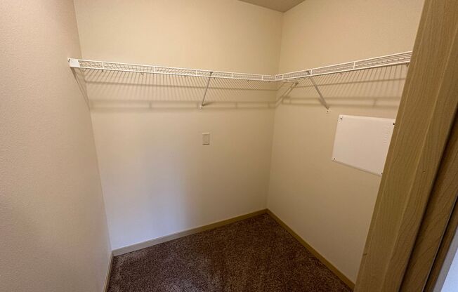 1 bed, 1 bath, 770 sqft, $1,455, Unit 4320-104