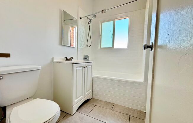 Studio, 1 bath, 415 sqft, $1,399, Unit 304