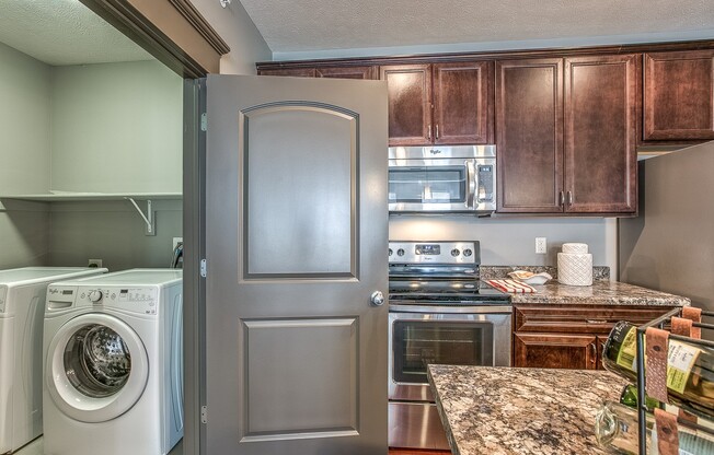 2 beds, 2 baths, 894 sqft, $1,595, Unit A - 1010 Unit 307 - B1146 All Hardwood Floors Throughout