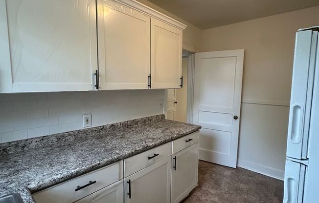 1 bed, 1 bath, 890 sqft, $975, Unit S748-4