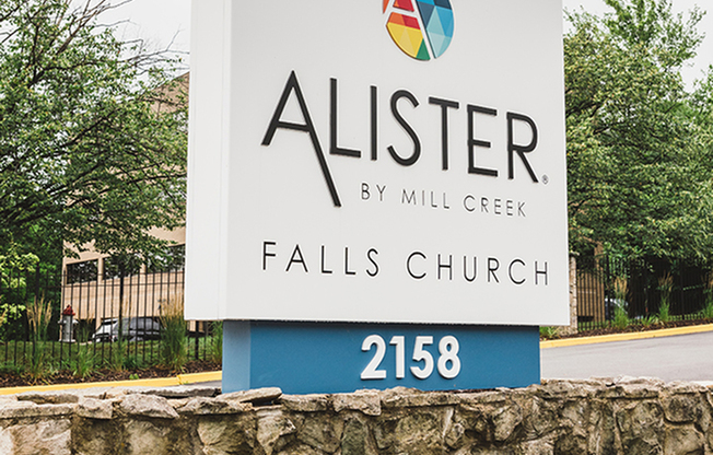 Alister Falls Church offers 1-, 2-, and 3-bedroom homes