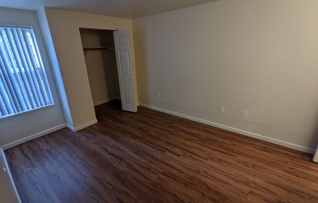 2 beds, 2 baths, 800 sqft, $1,495, Unit 4004