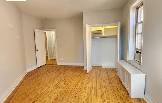 1 bed, 1 bath, 690 sqft, $3,046, Unit 32F