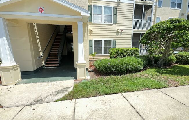 2 beds, 2 baths, $1,600