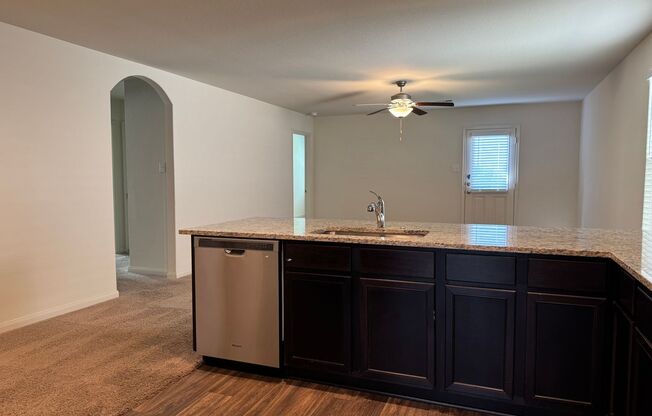 313 Crescent Park Drive Jarrell, TX