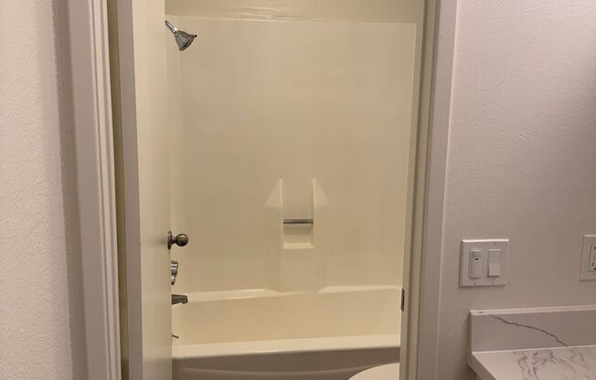 Studio, 1 bath, $1,045, Unit 12