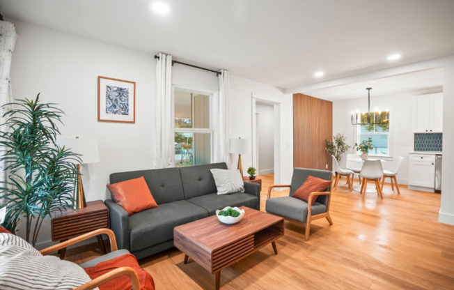 2915 3 ST
