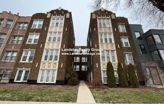 2838 W Addison St, Chicago IL GDN