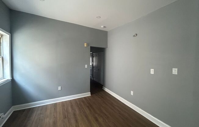 4134 Orchard St, Spacious Renovated Apartment!