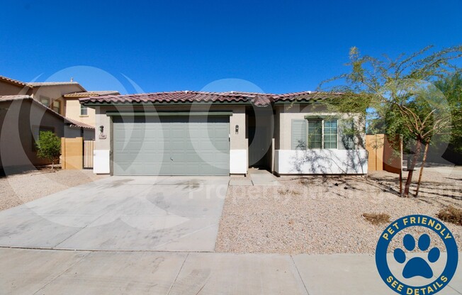 744 E DIAMOND DR