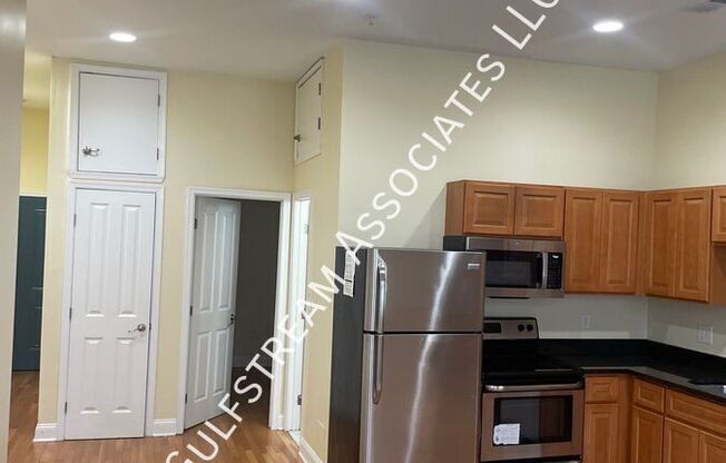106 N EUTAW ST