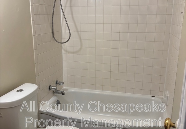 633 FREDERICK RD
