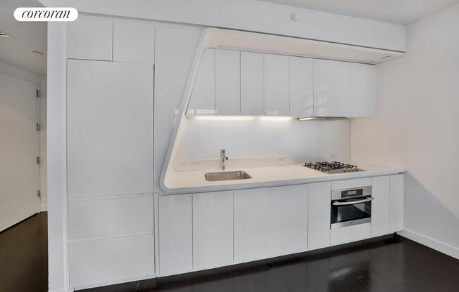 1 bed, 1 bath, 910 sqft, $5,650, Unit 23B