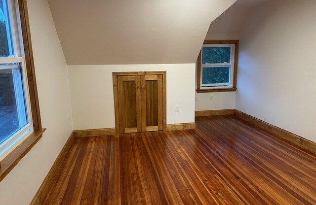 28 MAPLE PARK