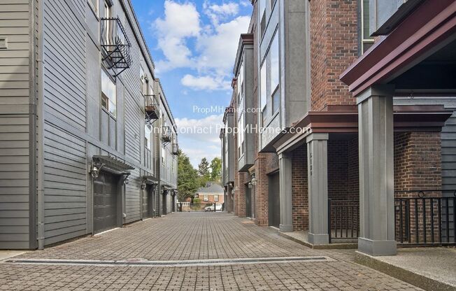 Prime Location - Luxury Two Bedroom Townhouse with Stylish Amenities
