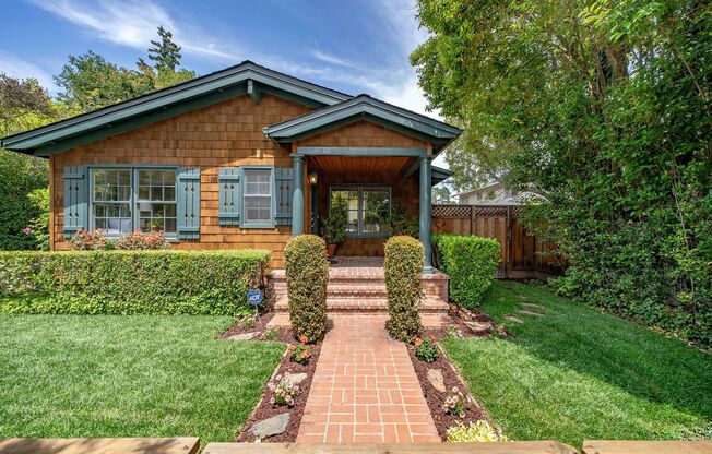 Charming 3-bedroom, 2-bathroom house located in the heart of Menlo Park, CA.