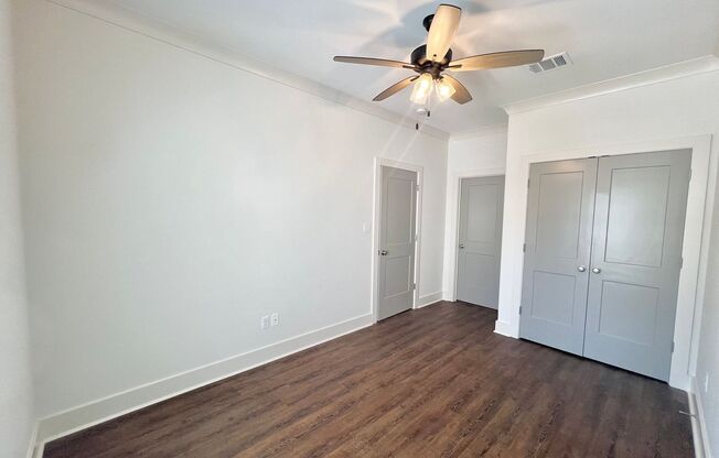 Spacious Two Bedroom Townhouse off Jefferson Hwy