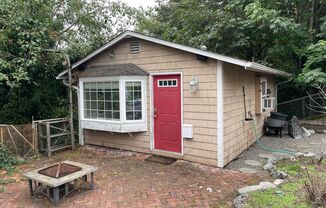 Cute Pigeon Point Open 1 Bedroom Cottage
