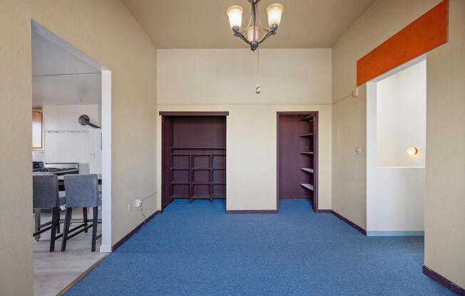 2 beds, 1 bath, $3,695, Unit 135 San Jose Ave