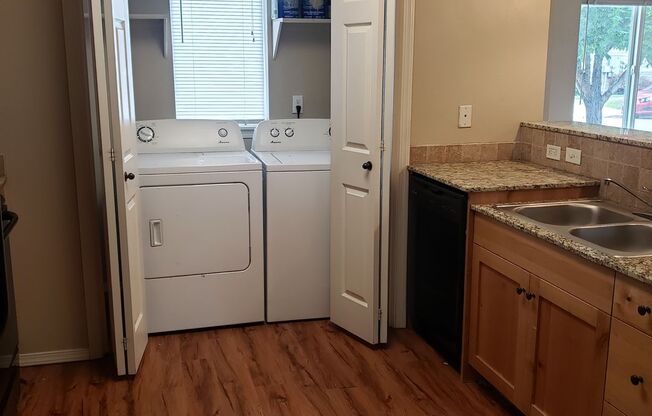 1 bed, 1 bath, 800 sqft, $1,295, Unit 202