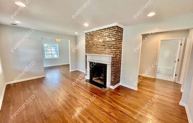 814 S McDonough