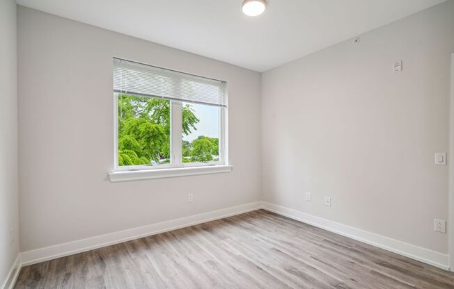 2 beds, 2 baths, 870 sqft, $1,795, Unit D03