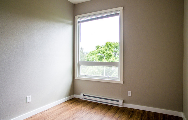 1 bed, 1 bath, 552 sqft, $1,645, Unit 103