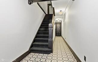 54 W 71 ST