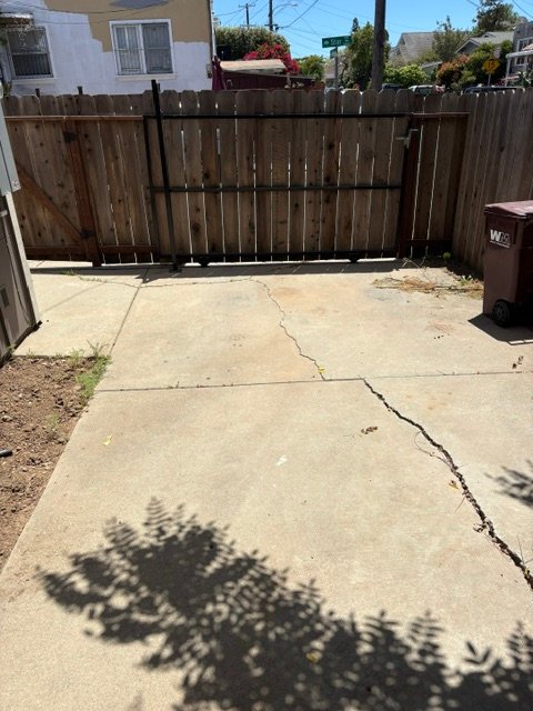 3201 STAR AVE