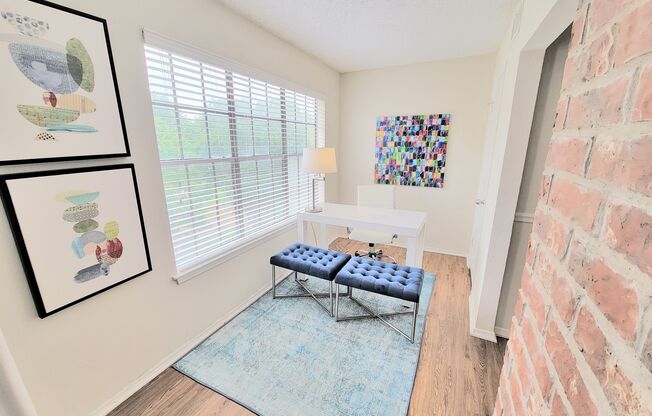 1 bed, 1 bath, 840 sqft, $1,330