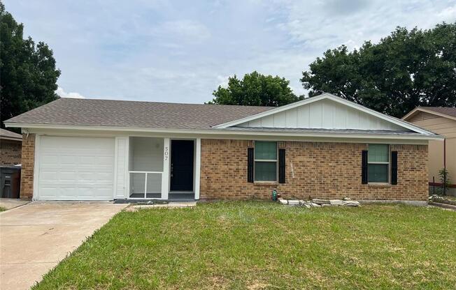 507 HILLTOP LN