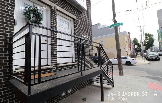 2443 Jasper St