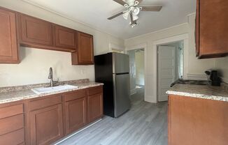 2 beds, 1 bath, $975