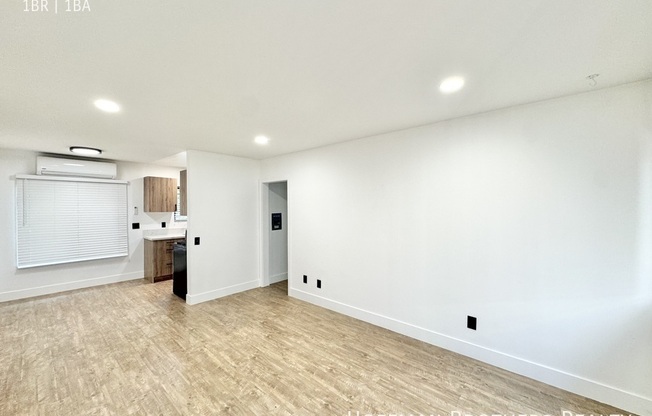 412 BROOKS AVE
