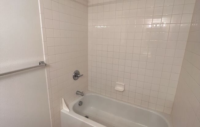 2 beds, 2 baths, $1,700