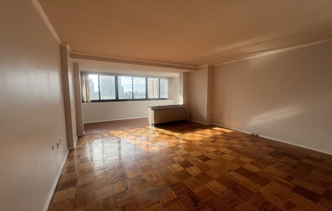 Studio, 1 bath, 636 sqft, $2,750, Unit 8P