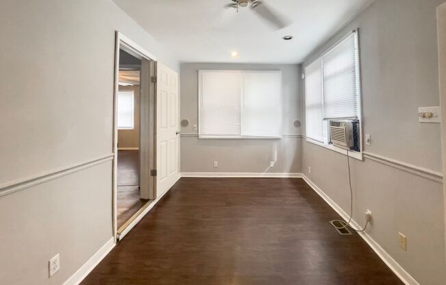 3 beds, 1 bath, $1,500