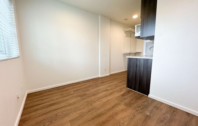 Studio, 1 bath, 186 sqft, $1,245, Unit 303-ARCH