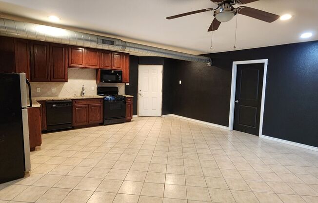 3 beds, 2 baths, $2,195