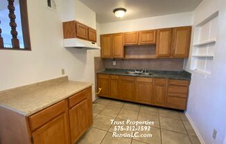 3 beds, 1 bath, $1,150