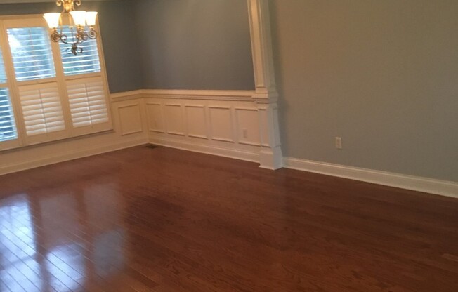 3320 Trillium Whorl Ct ~ 2 bedroom / 2.5 bathroom townhome with garage ~ Near NCSU and Beltline ~ Pets Negotiable